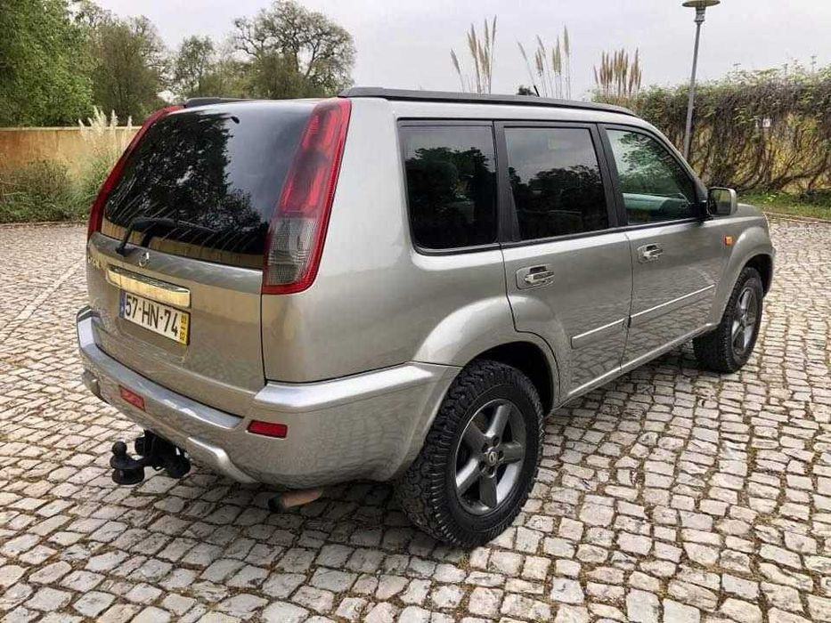 Nissan x-trail 2.2