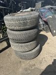 Диски R15 с зимней резиной для Mercedes