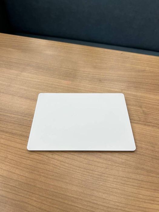 393-Apple Magic Trackpad 2
