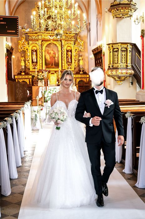 Suknia ślubna biała zdobiona