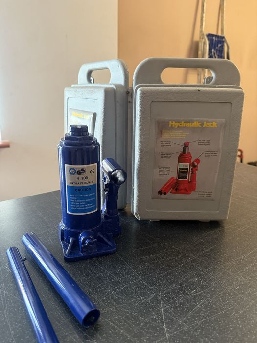 Podnosnik butelkowy słupkowy 4 ton