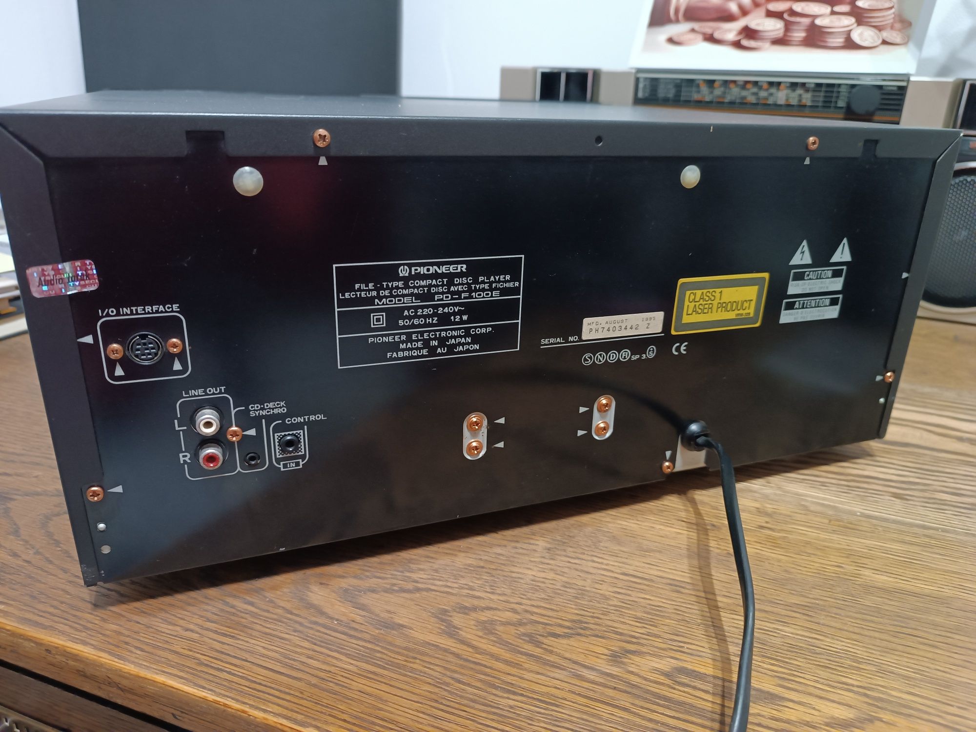 Odtwarzacz CD zmieniarka 100 płyt Pioneer PD-F100E
