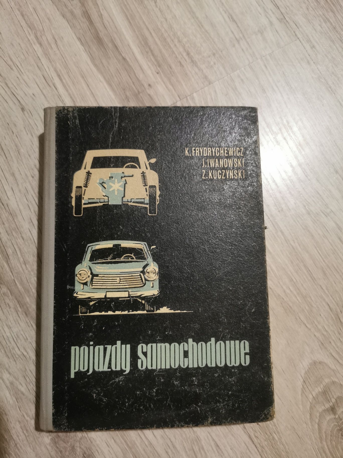 Książka poradnik Pojazdy samochodowe 1968