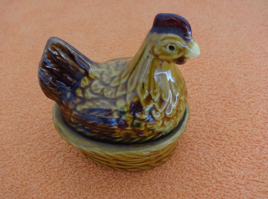 Peças Decorativas em Loiça