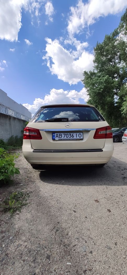 Авто Mercedes-Benz