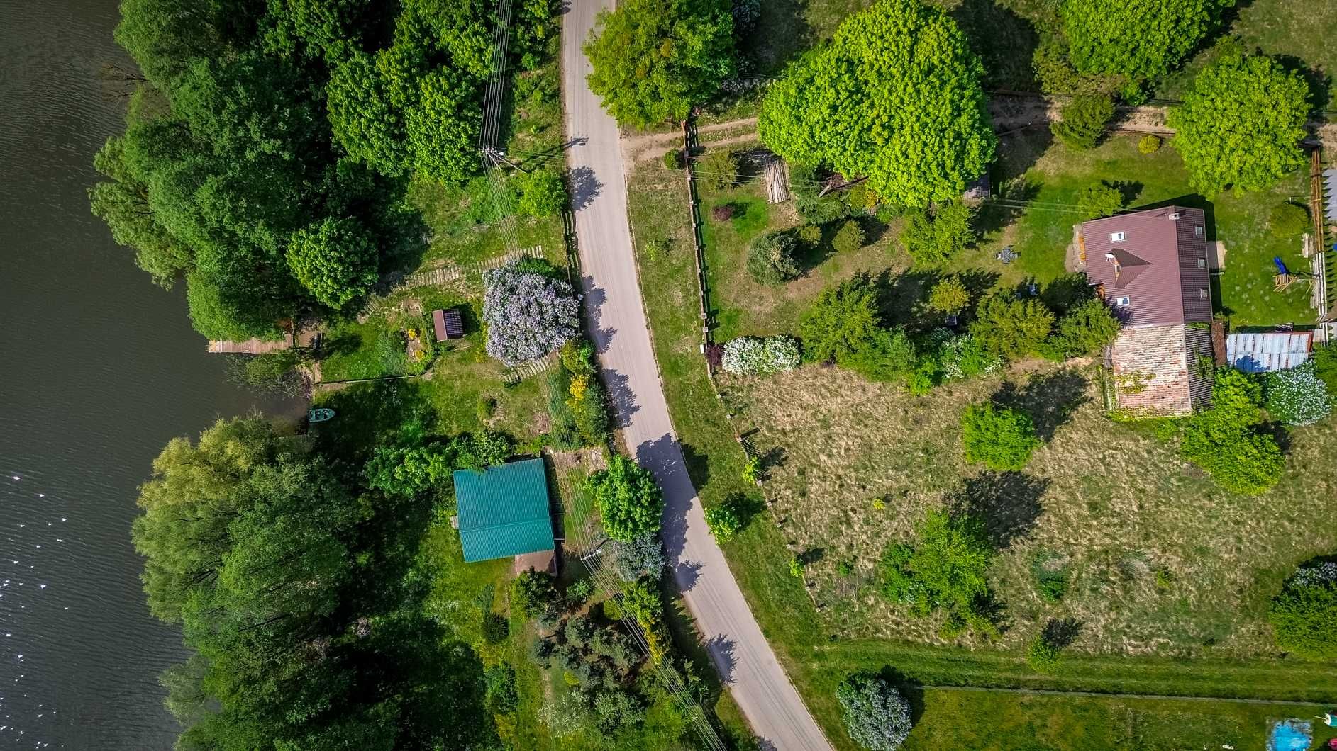 Dom na Mazurach z własną linią brzegową, do 12 osób