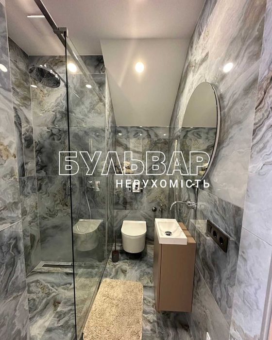 Продам эксклюзивую двухуровневую квартиру - 140 м2.в ЖК Резиденция