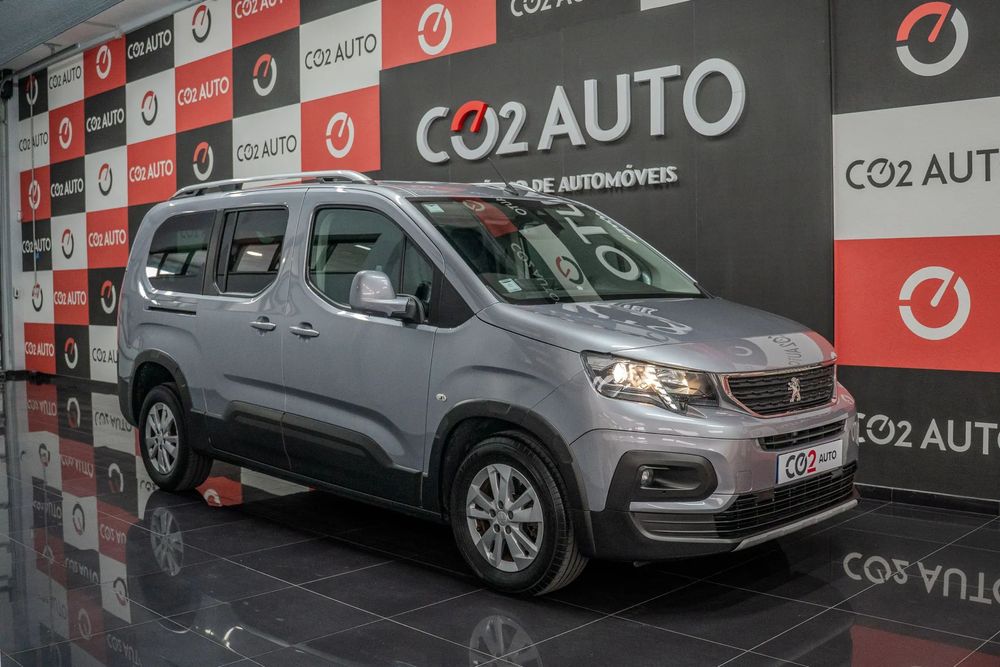Peugeot Rifter 1.5 BlueHDi Longa Allure Pack 7L