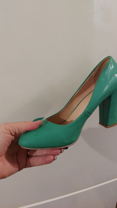 Туфлі жіночі розмір 38.5