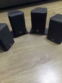 4 głośniki firmy Yamaha