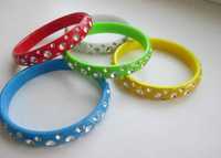Набор пластмассовых браслетов для девочки одним лотом