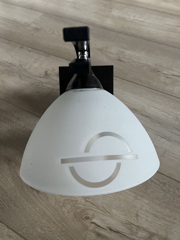Lampa kinkiet biało brązowa