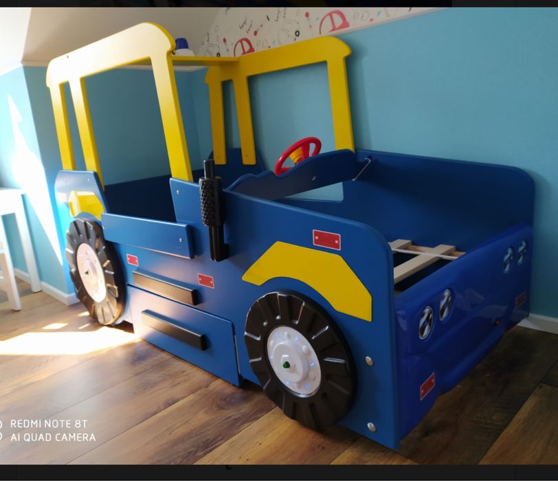 Łóżko traktor ze światełkami i szufladą 180/90 +materac