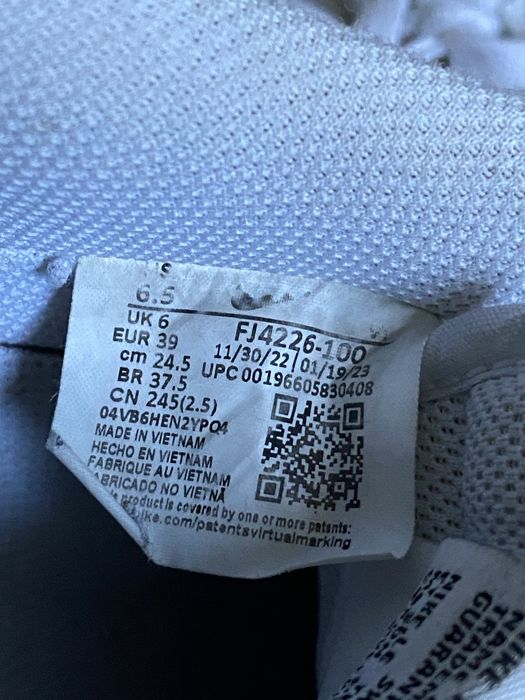 Białe Nike Air Force rozmiar 39