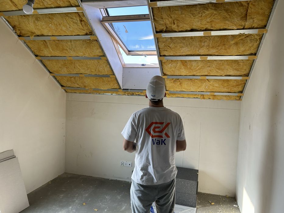 Kompleksiwe wykonczenie potdasza, Gips-Kartony, oceplenie pianka PUR