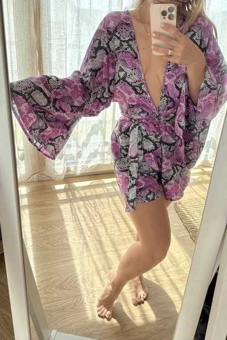 Kombinezon wiązany Asos wężowy wzór M