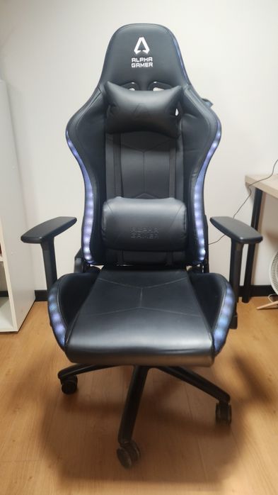 Cadeira gaming Alpha Gamer Cygnus RGB