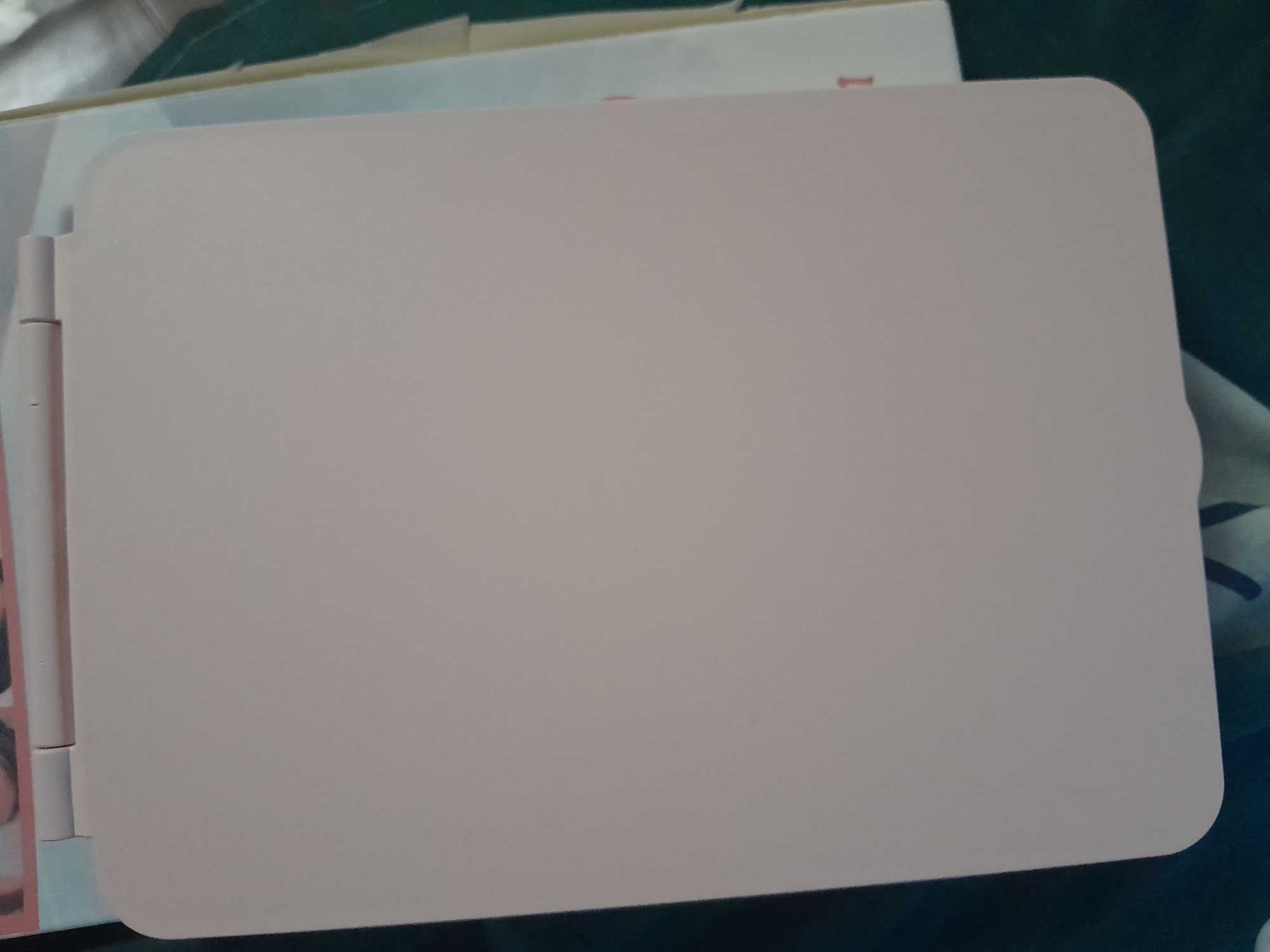 Дзеркало для макіяжу з LED підсвіткою