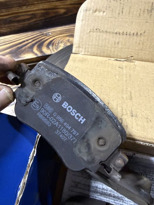 Продам гальмівні диски з колодками на Golf 7