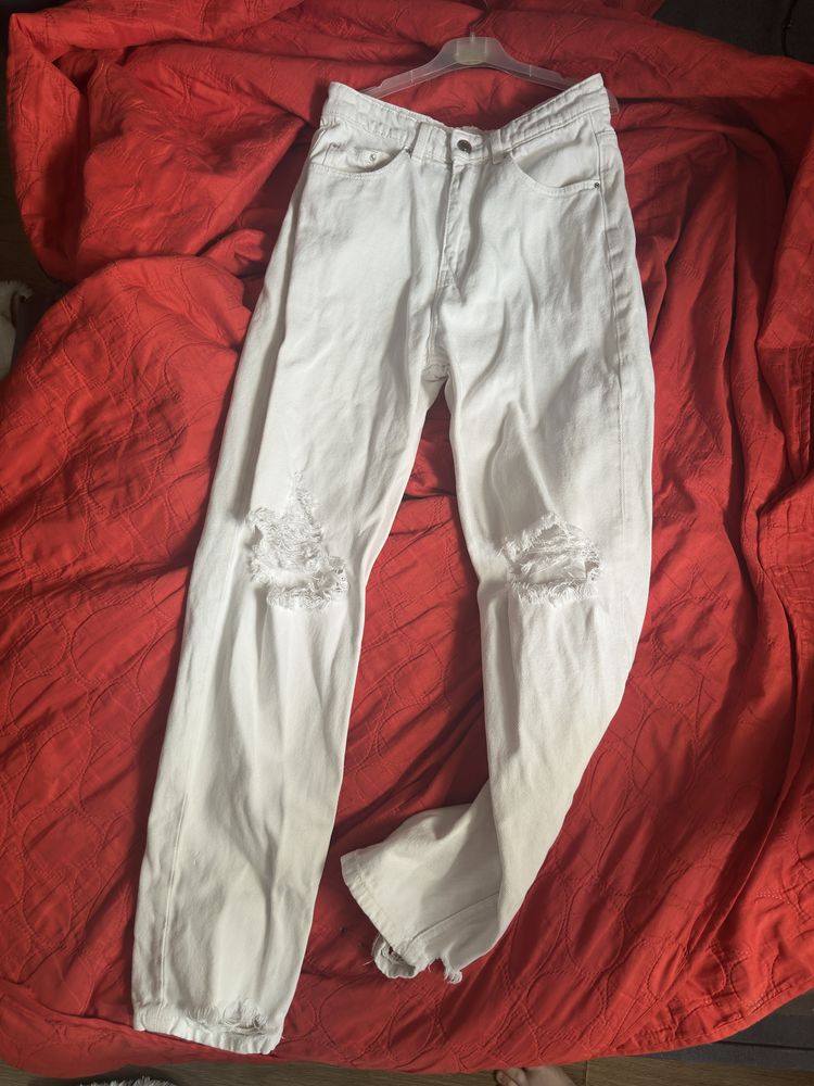 Jeansy białe z wysokim stanem mom fit XXS Sinsay