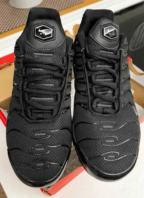Buty meskie Mokasyny Nike_Air_Max_TN_Plus_Black R.38