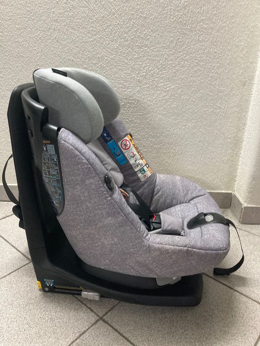 Cadeira auto BebéConfort AxissFix com ISOFIX