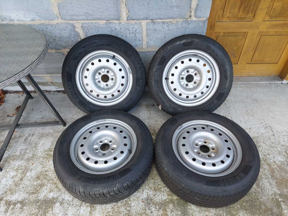 Koła  Felgi Opony Zimowe 215/65 R16 Nissan X-Trail T31 Zeetex WP1000