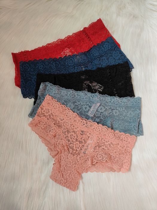 Кружевні трусики Victoria's Secret