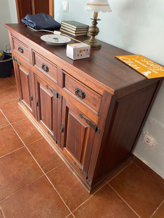 Armário 100% madeira