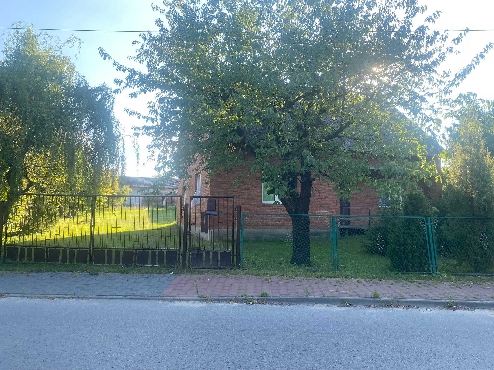 Sprzedam dom jednorodzinny