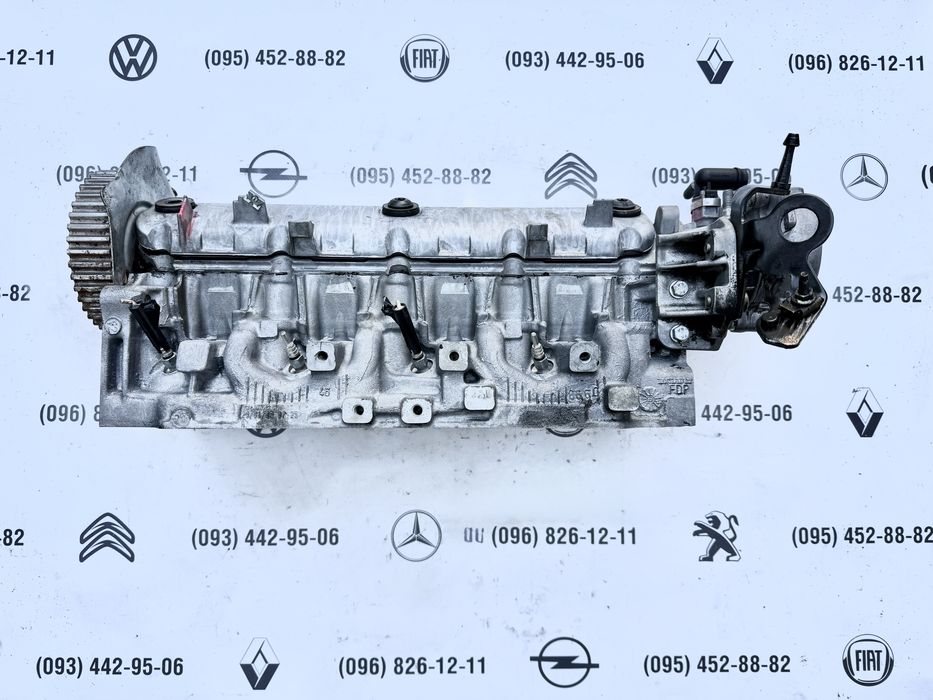 ГБЦ 1.9 Trafic Scenic Laguna Megane Vivaro головка Трафік Віваро Меган