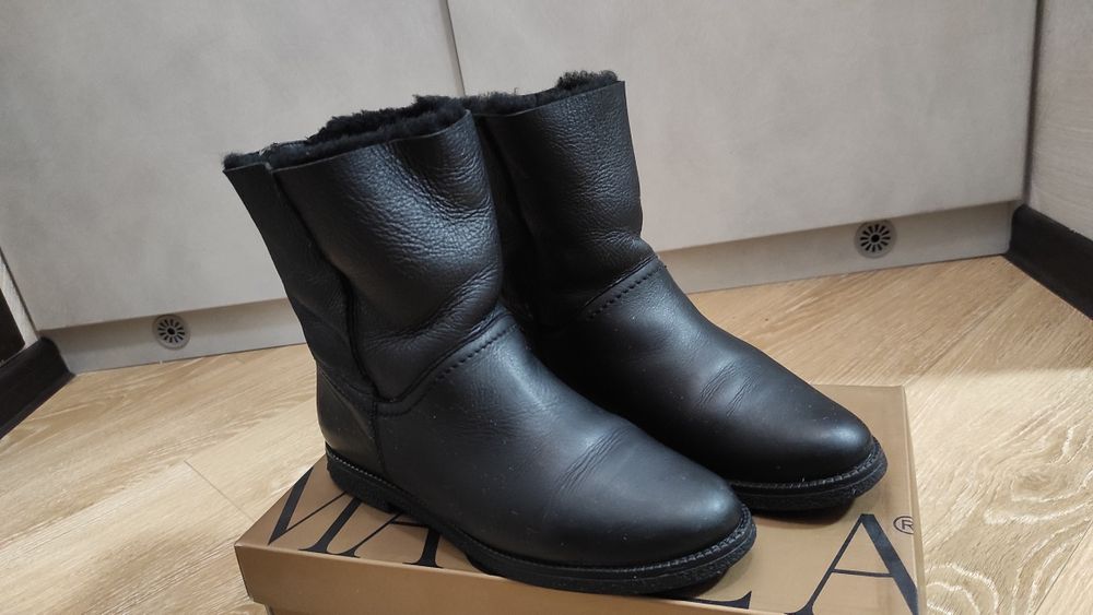 Зимові чобітки жіночі