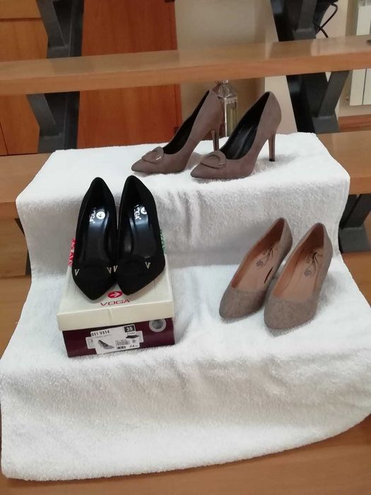 Sapatos senhora novos