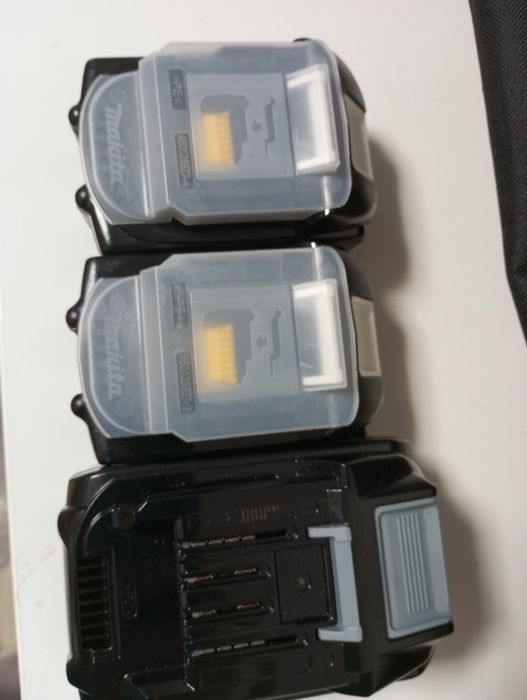 Акумулятор батарея Makita 40V BL4040 4Ач із США