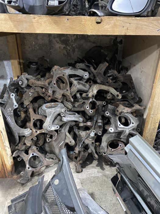 Цапфа Кулак поворотний Opel Astra, Vectra, Zafira, Insignia, Omega