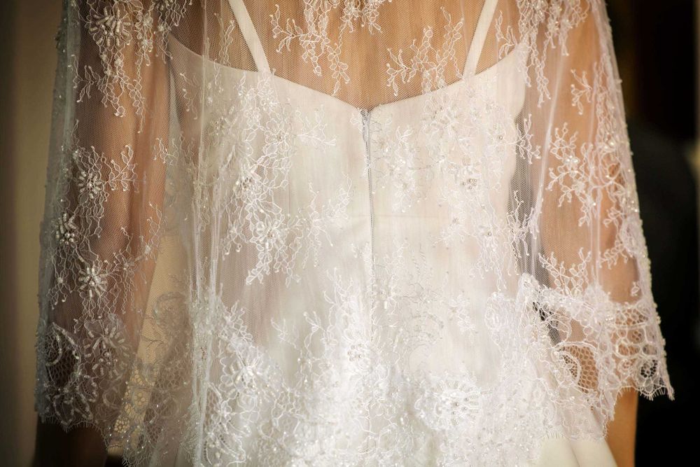 Suknia ślubna z trenem