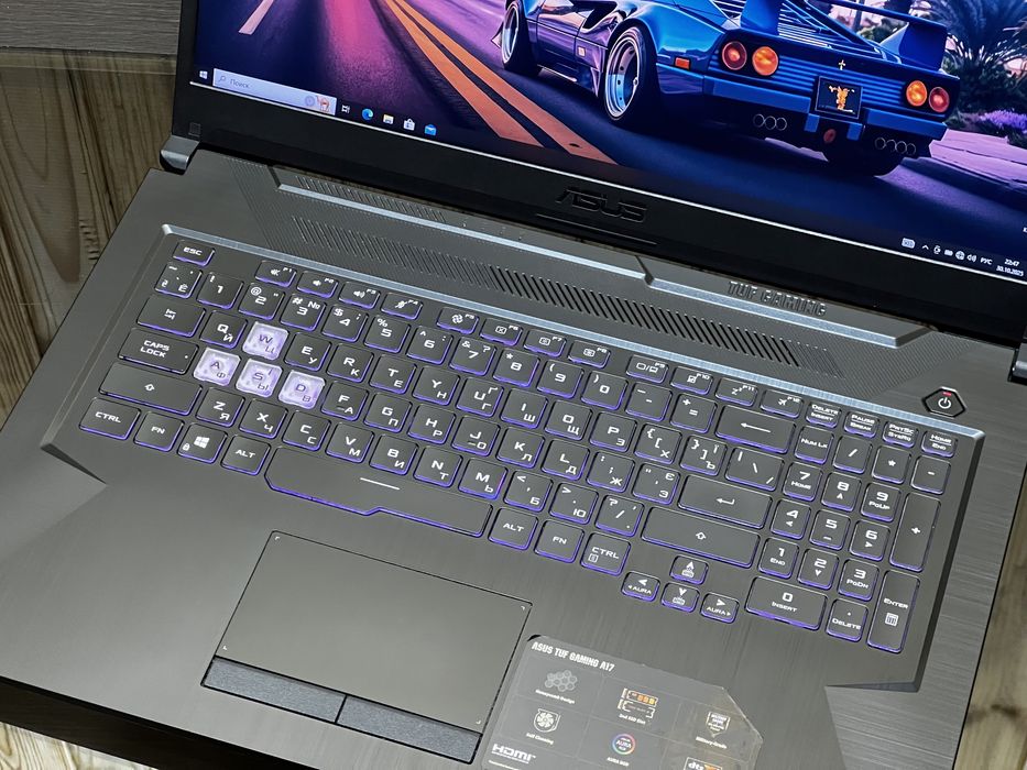 Asus TUF 17, GTX1660ti, Ryzen 7 4800h, 120hz