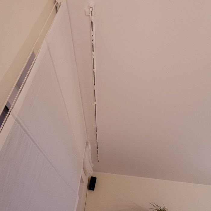 Szyna na zasłony na feksy/fleksach