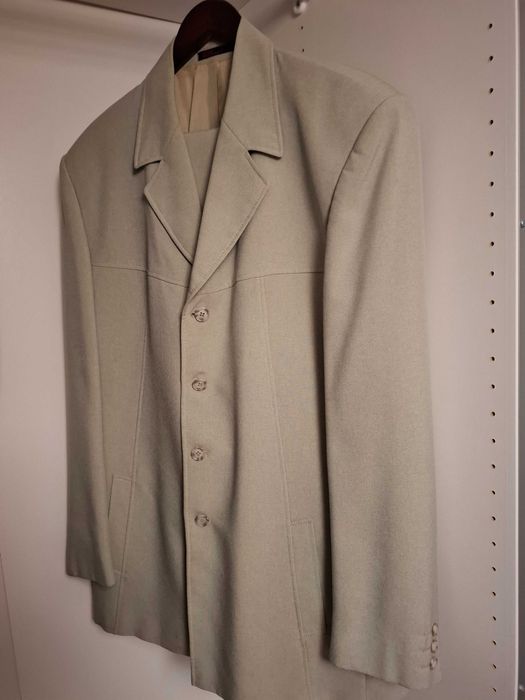 Garnitur męski m-ki Giani Benenati, złoty, rozmiar 188/108/98