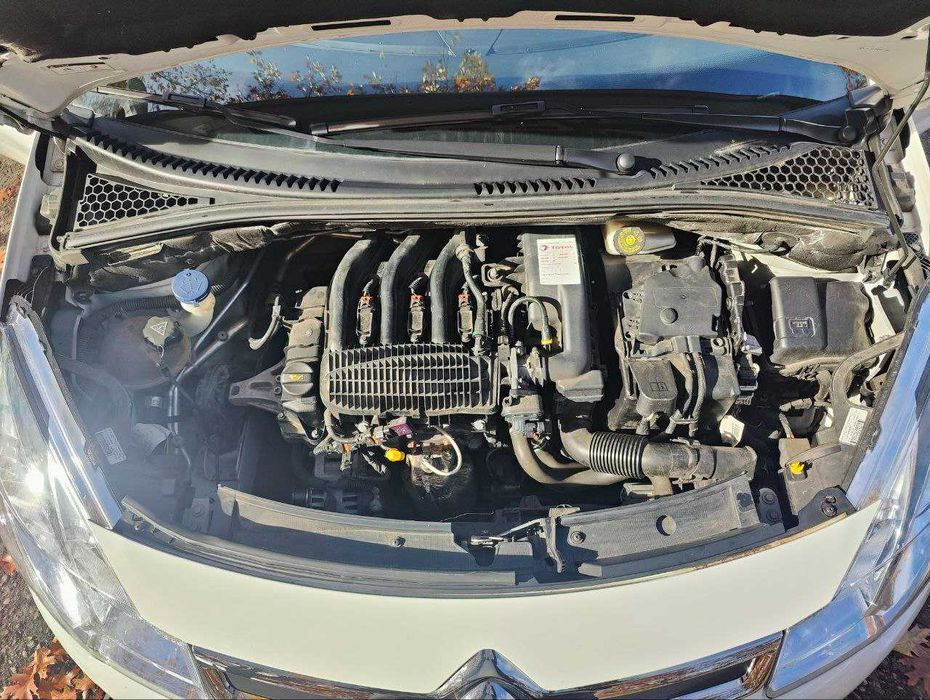 Citroën C3 1.2 PureTech 76000 km 03/2017 82cv Sensores Cruise Control