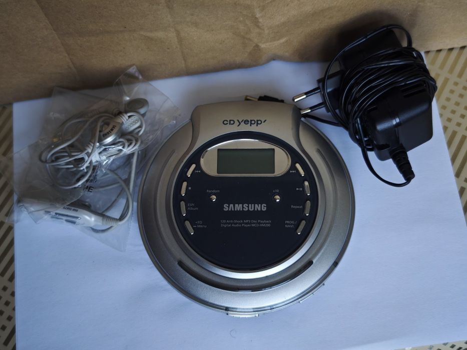 Samsung Digital Audio portable CD yepp player MCD-HM200