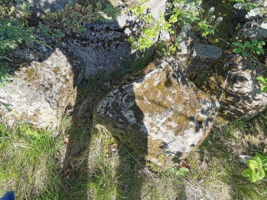 Oddam duży gruz.