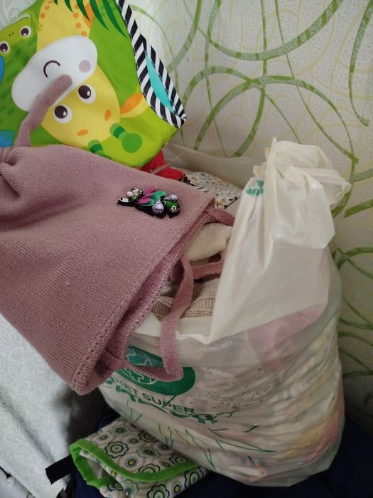 Дитячі речі безкоштовно за смаколик