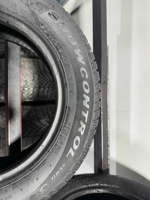 Opony Zimowe 175/65/14 Pirelli SnowControl #Z187
