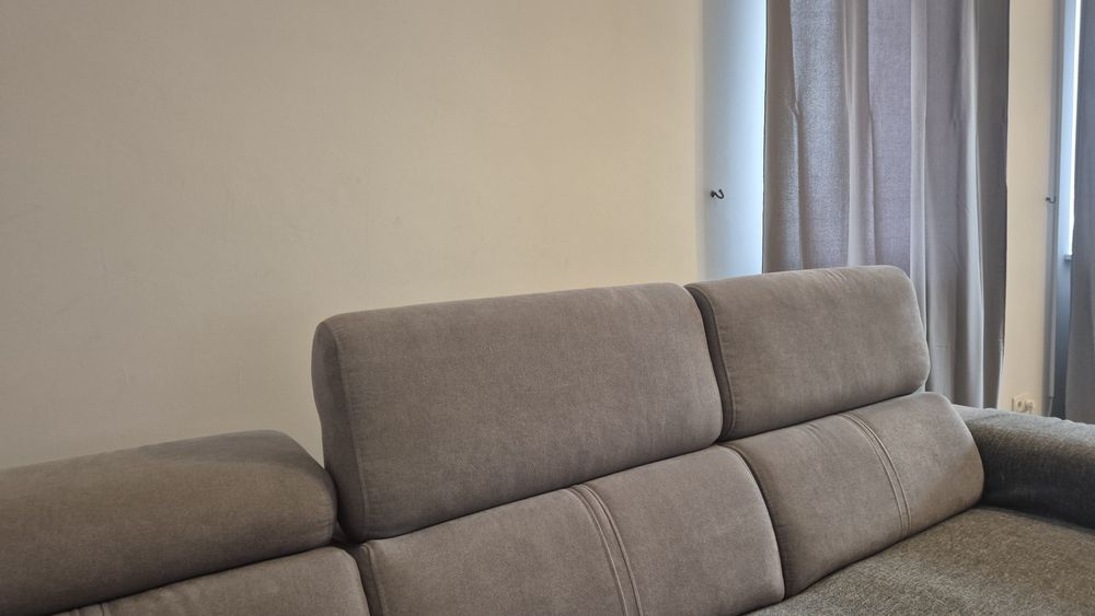 Naroznik z funkcja spania