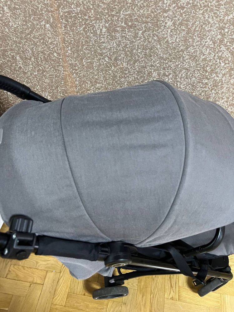 Продам коляску Cybex Beezy