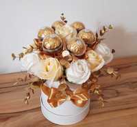 Flowerbox z kwiatami mydlanymi i Ferrero Rocher