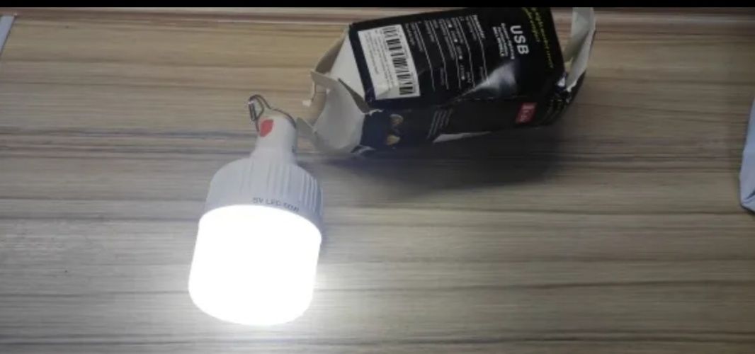 Світлодіодна лампа USB акумуляторна