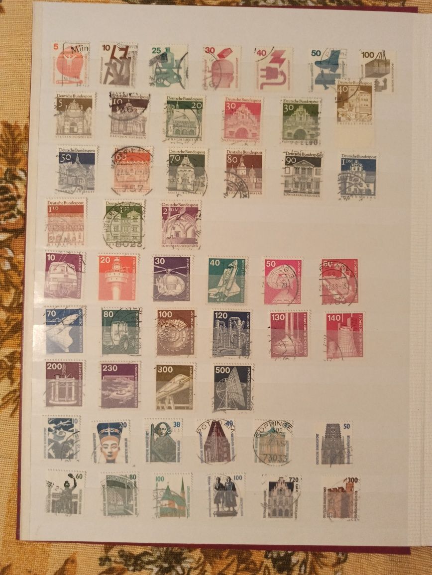 Klaser ze znaczkami niemieckimi
