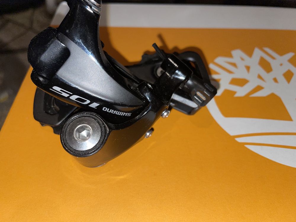 Przerzutka tylna Shimano 105 rd-5800 SS